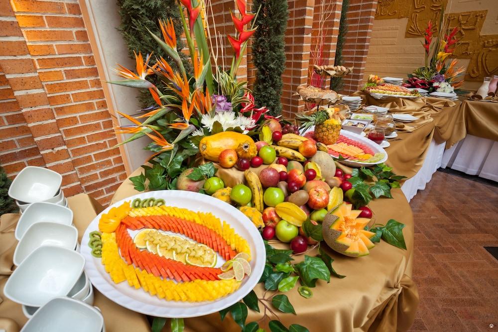 Embassy Park 4* Bogota